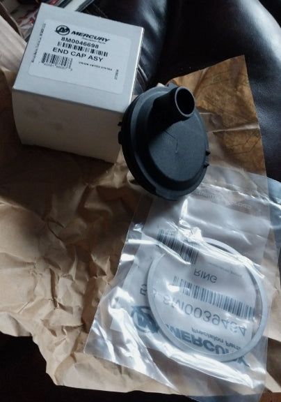 8M0046698 End Cap Assembly