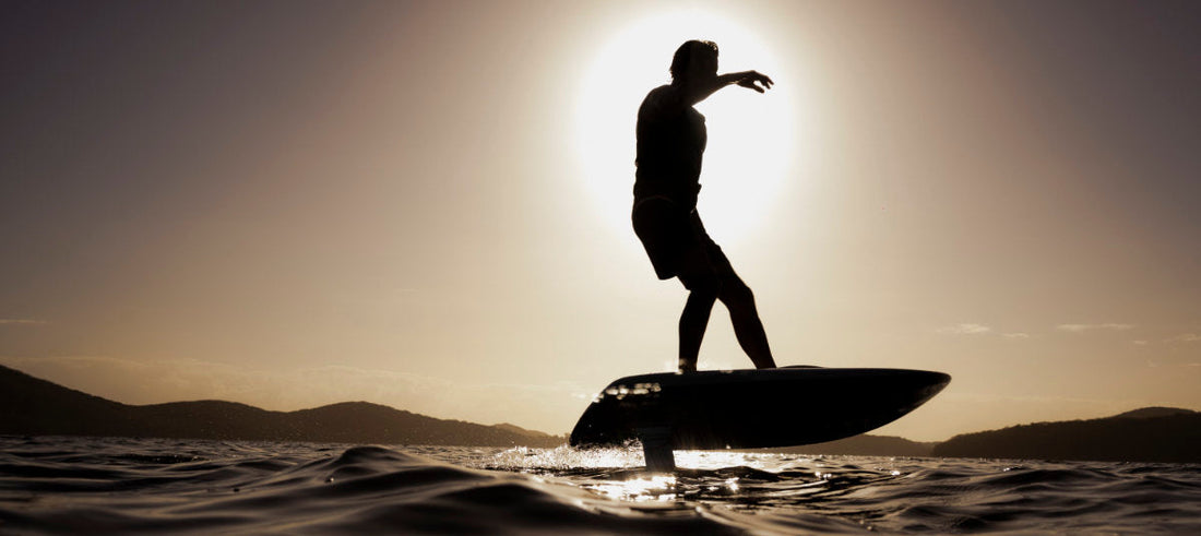 Where to eFoil in Miami: Best Spots, Demos & Lessons