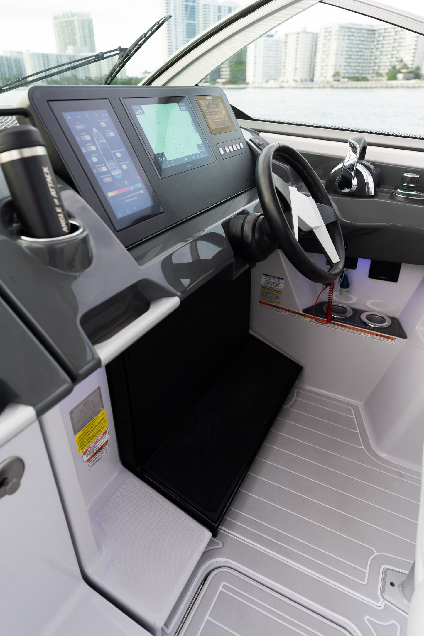 2021 Aviara 32