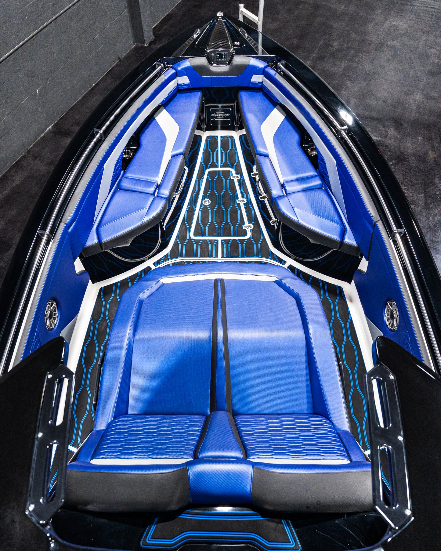 Sunsation Powerboats 34CCX