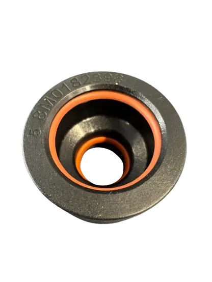 8M0200112 COUPLING