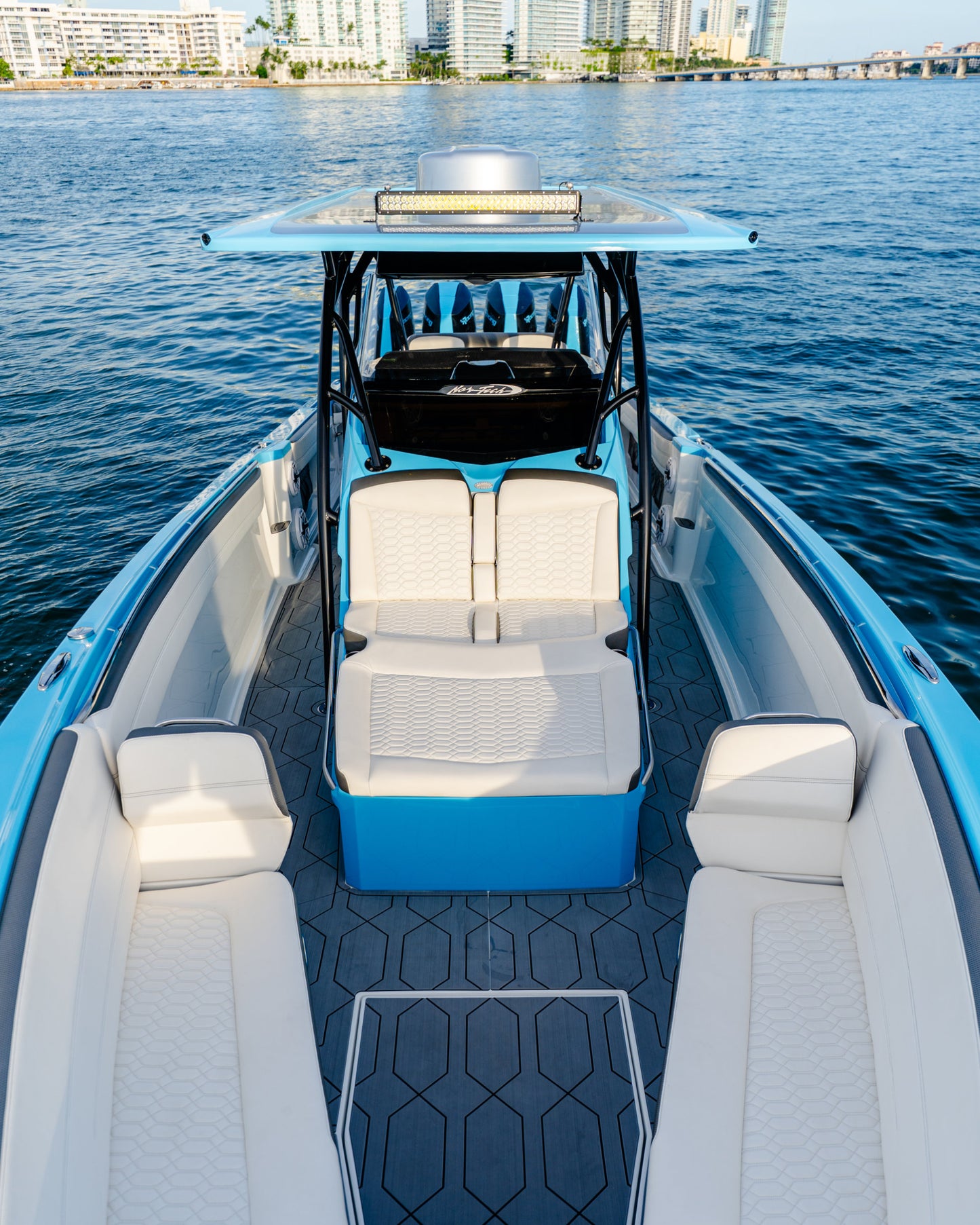 2025 Nor-Tech 390 Sport