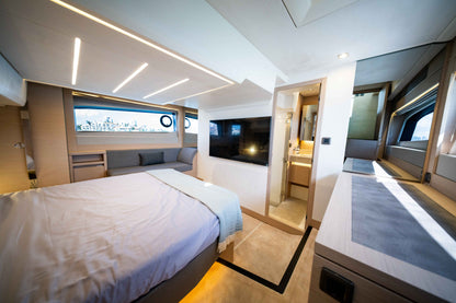 2023 Prestige 520 S