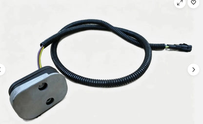 8M0010626 Sensor, Trim Position, Black