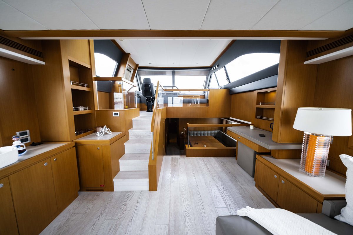 84' Ferretti Altura image 33
