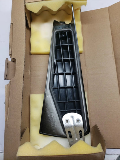 8M0119515 / 8M0142582 Door Rigging Block