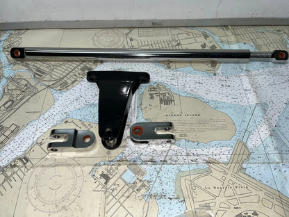 8M0213284 TIEBAR-PLUS 28 IN