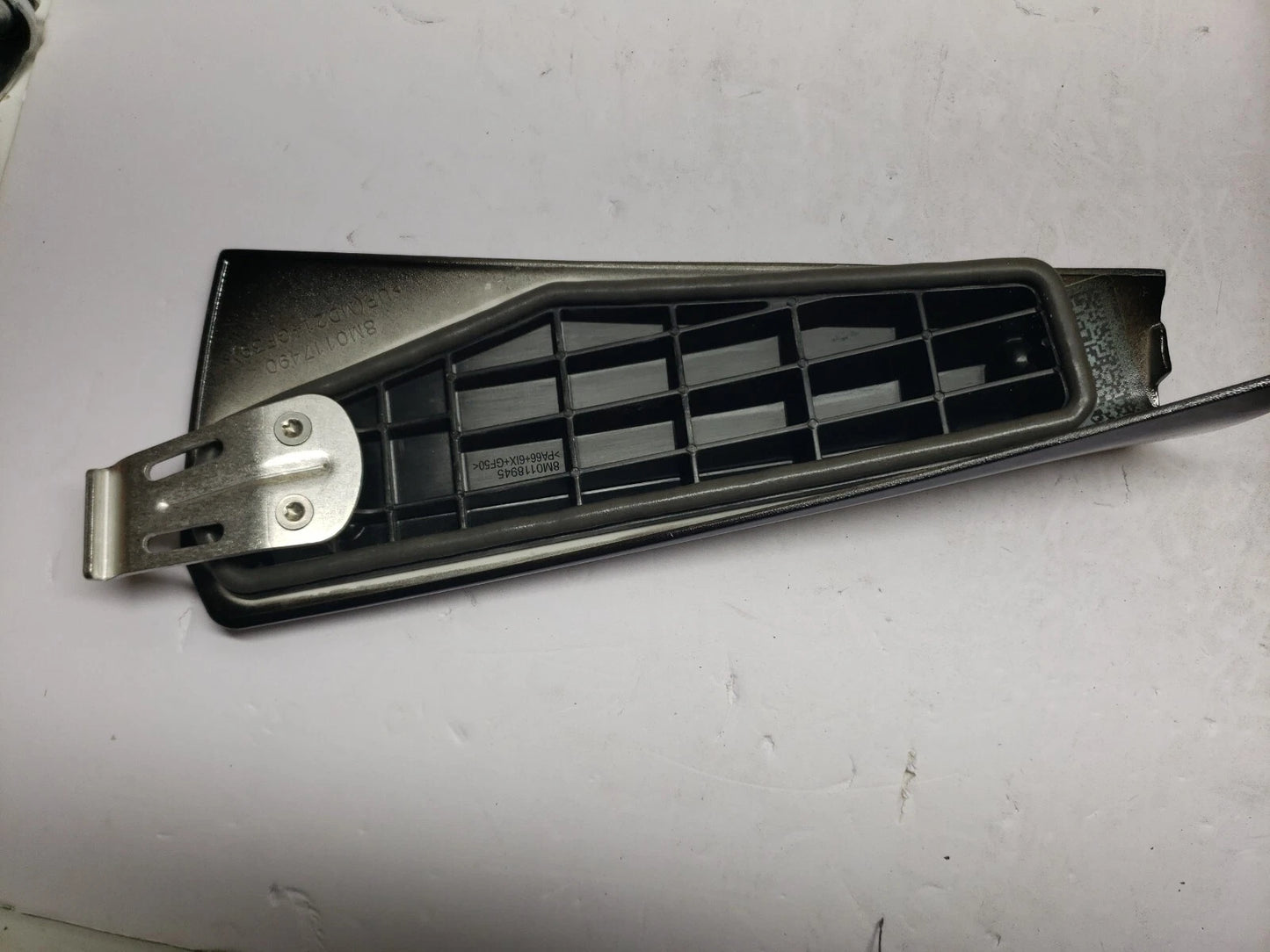 8M0119515 / 8M0142582 Door Rigging Block