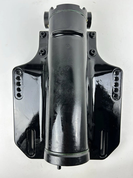 8M0234761 PEDESTAL