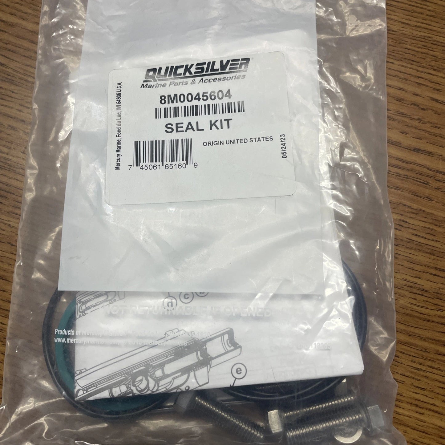 8M0045604 Seal Kit, Steering Cylinder, Verado